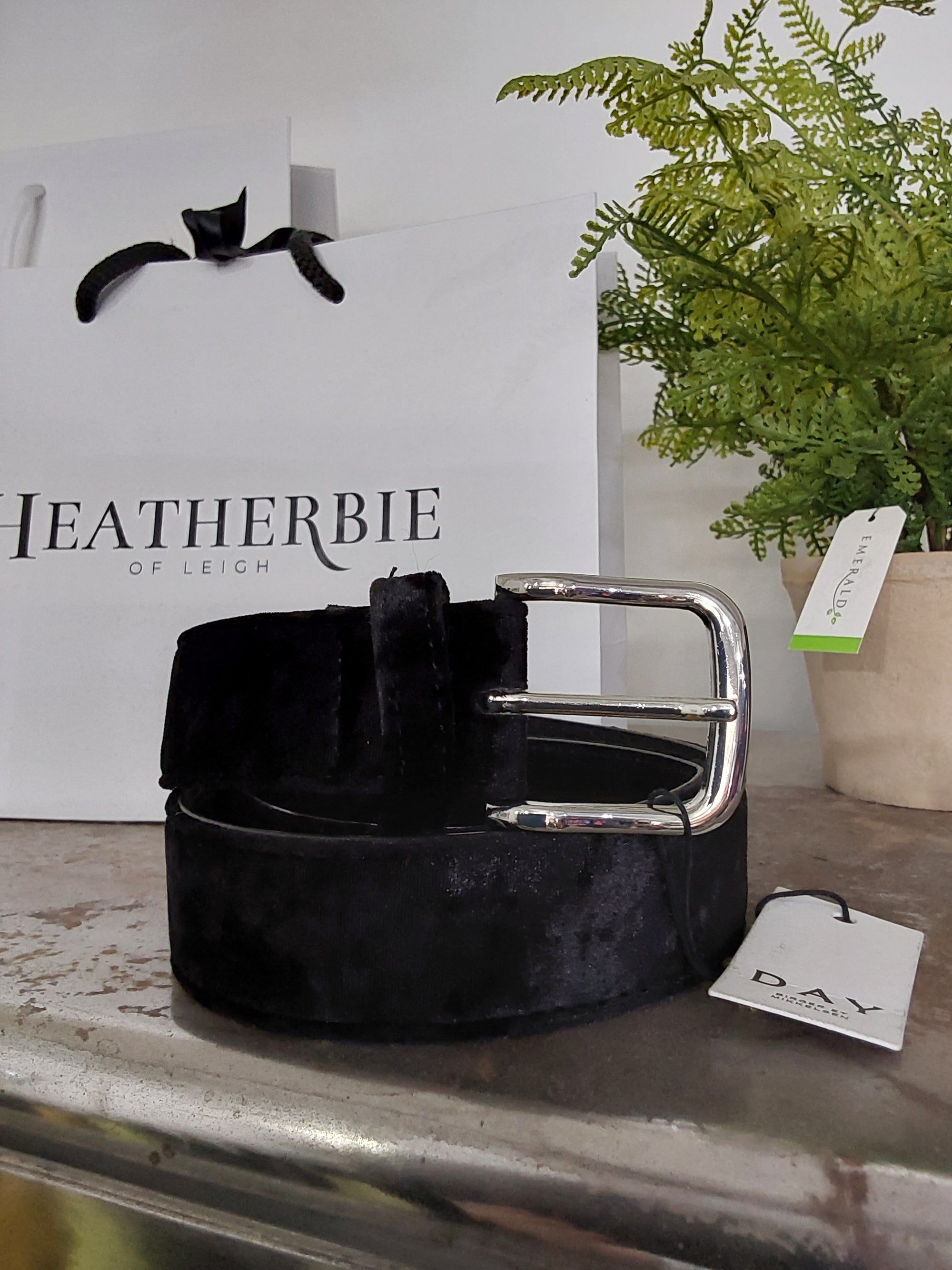 Crushed Velvet Effect Belt | Black