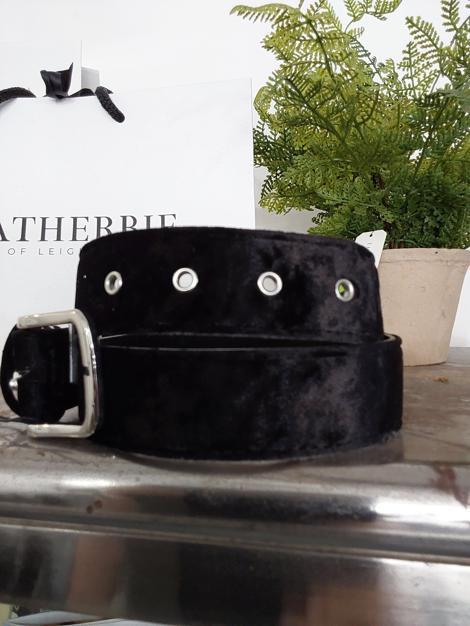 Crushed Velvet Effect Belt | Black
