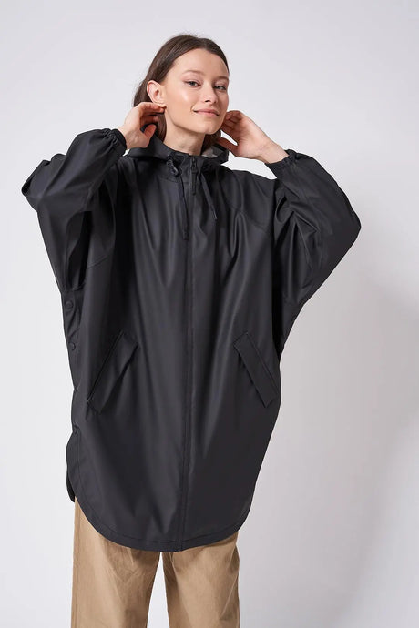 Tanta Sky Raincoat - Black