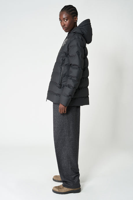 Tanta Nieve Puffer Jacket - Black