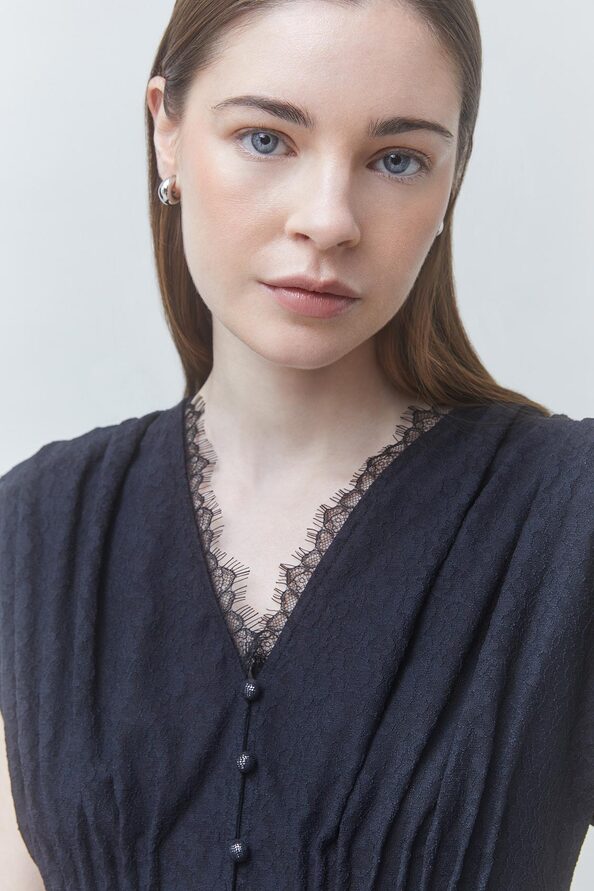 Woven Top Last