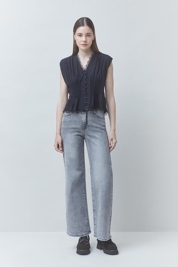 Woven Top Last